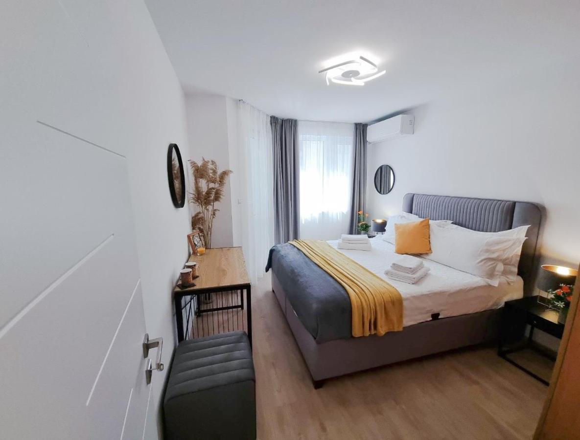 Nova City Apartments Varna Exteriör bild